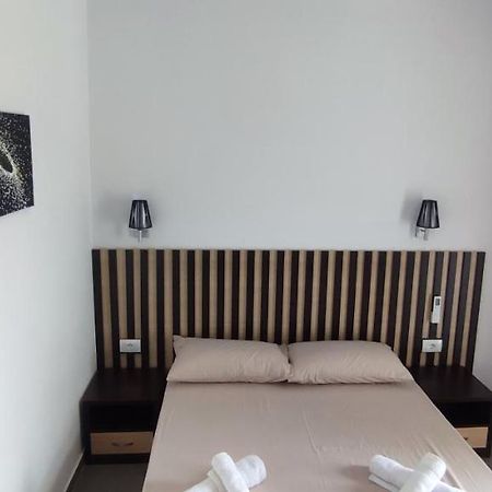 Aleks Holiday Rooms كساميل المظهر الخارجي الصورة